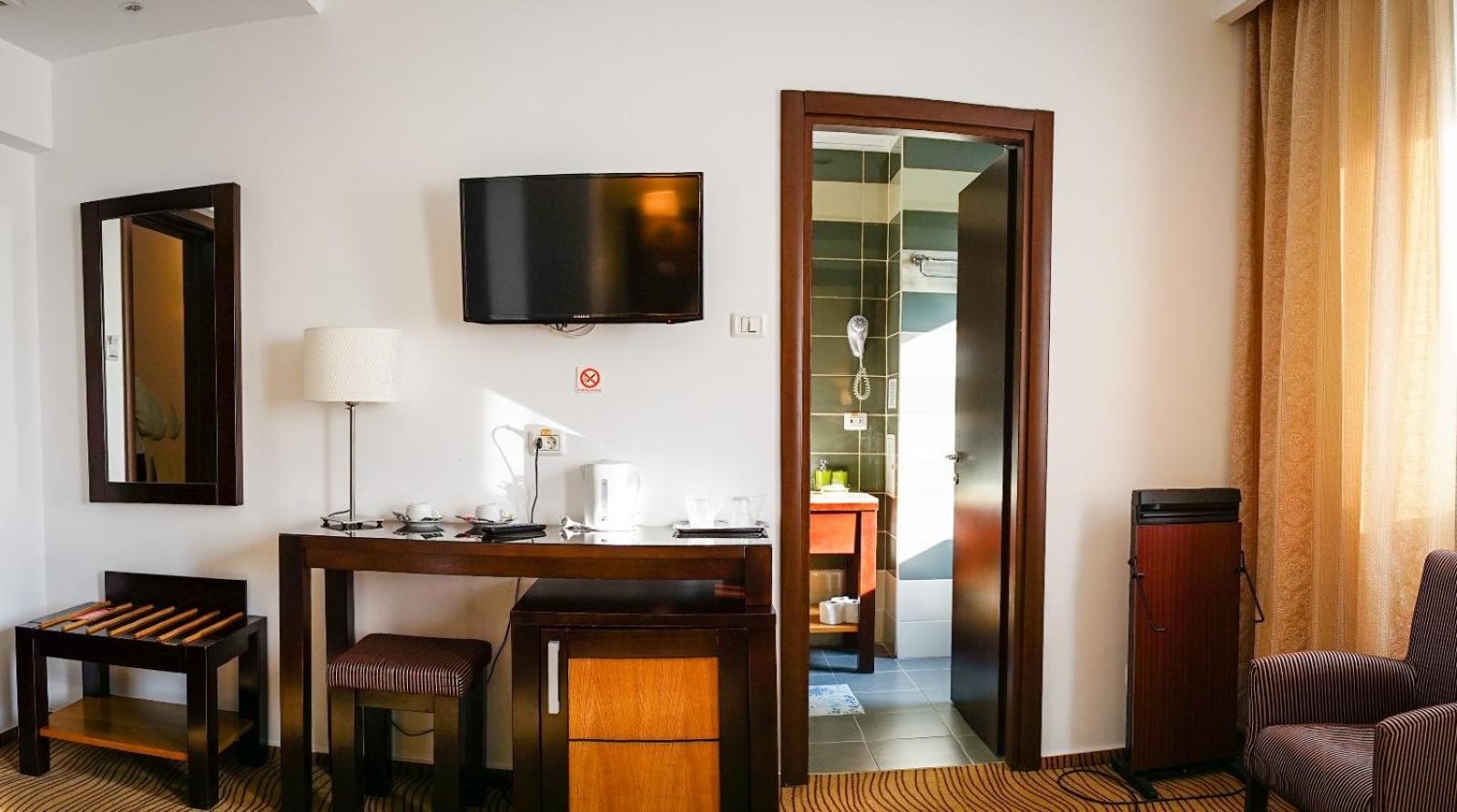 Hotel Criss Bukurešť Exteriér fotografie